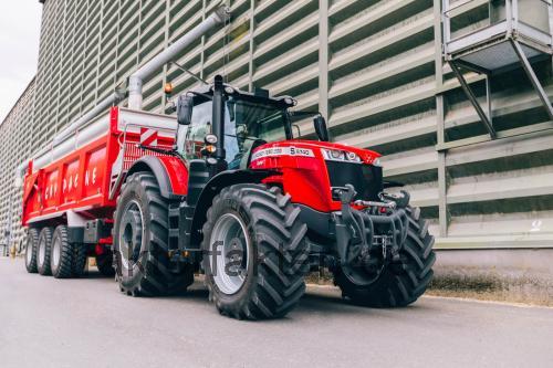 Massey Ferguson 8640  technische daten 