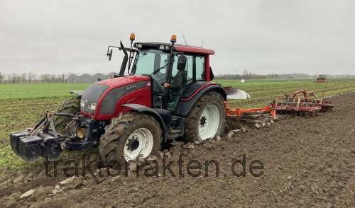 Valtra N121  technische daten 